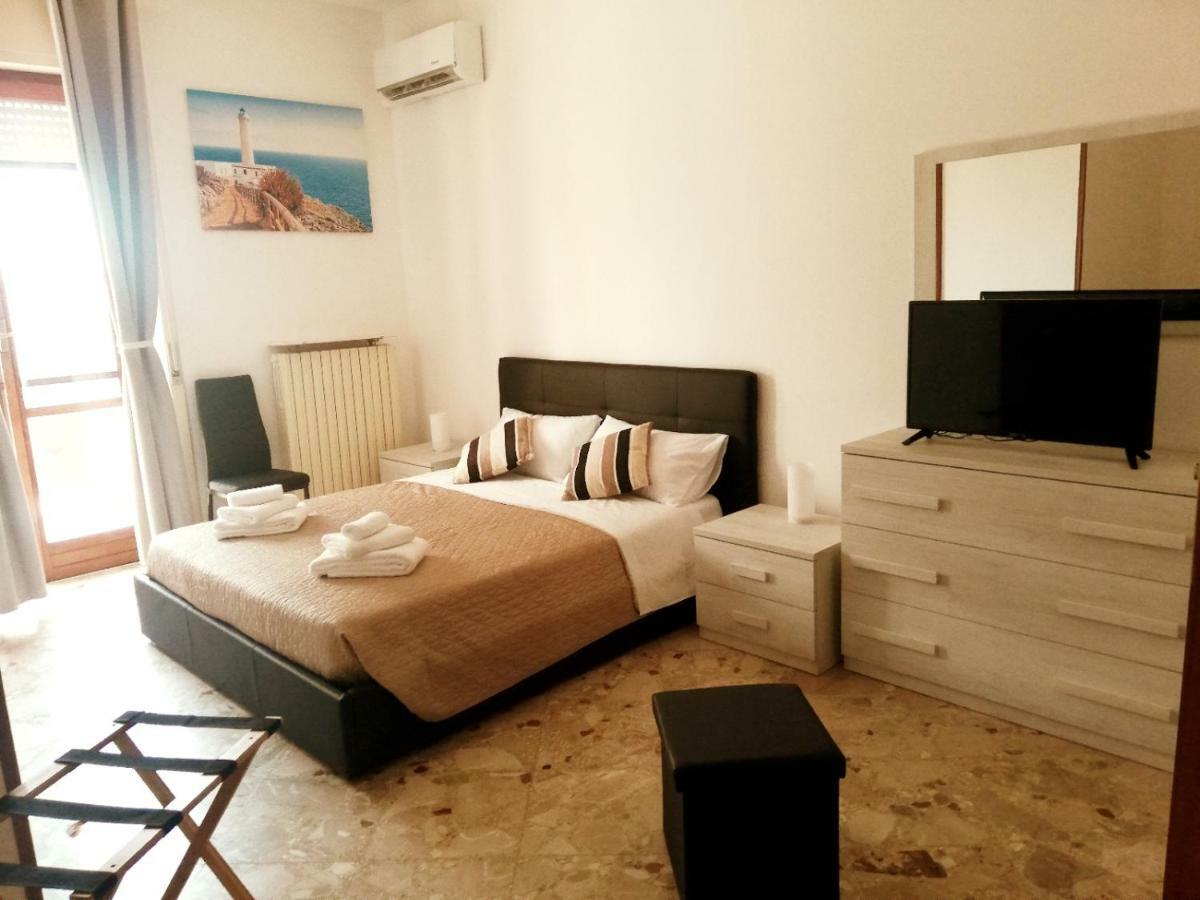 Rosita Rooms Лечче Екстер'єр фото