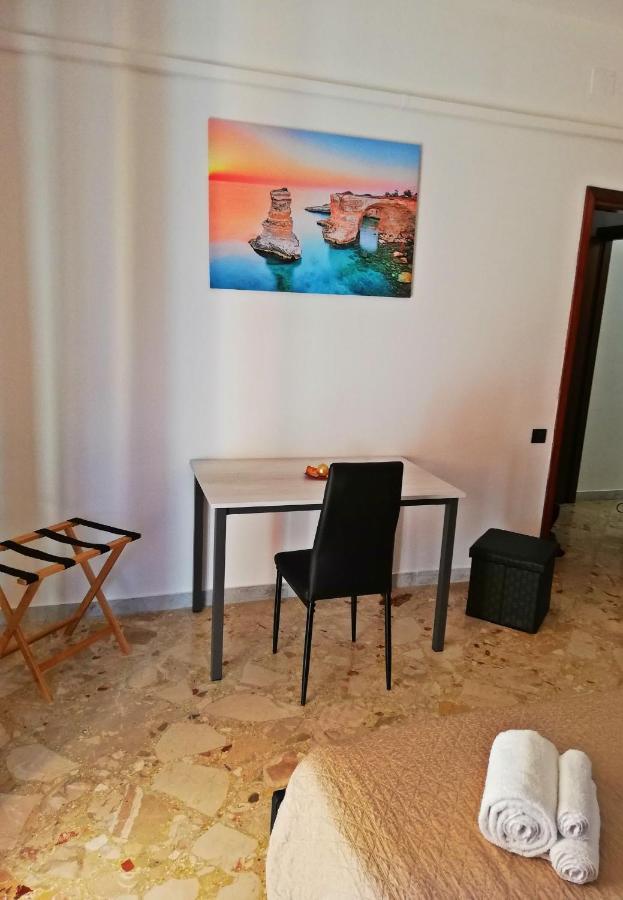 Rosita Rooms Лечче Екстер'єр фото